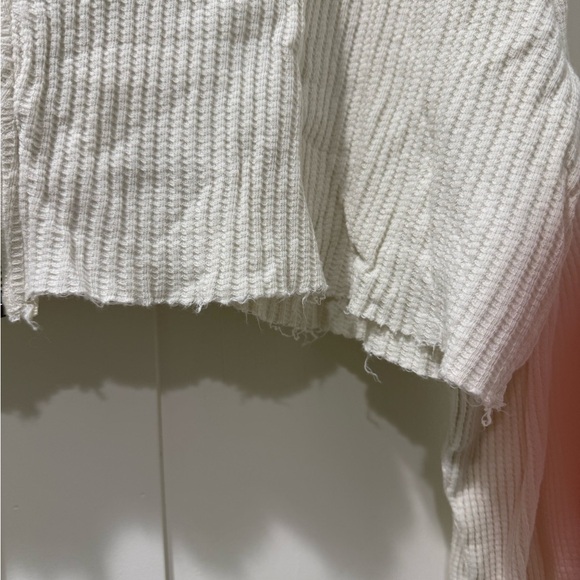 Double Zero Cream Cropped Frayed Hoodie - Picture 2 of 5